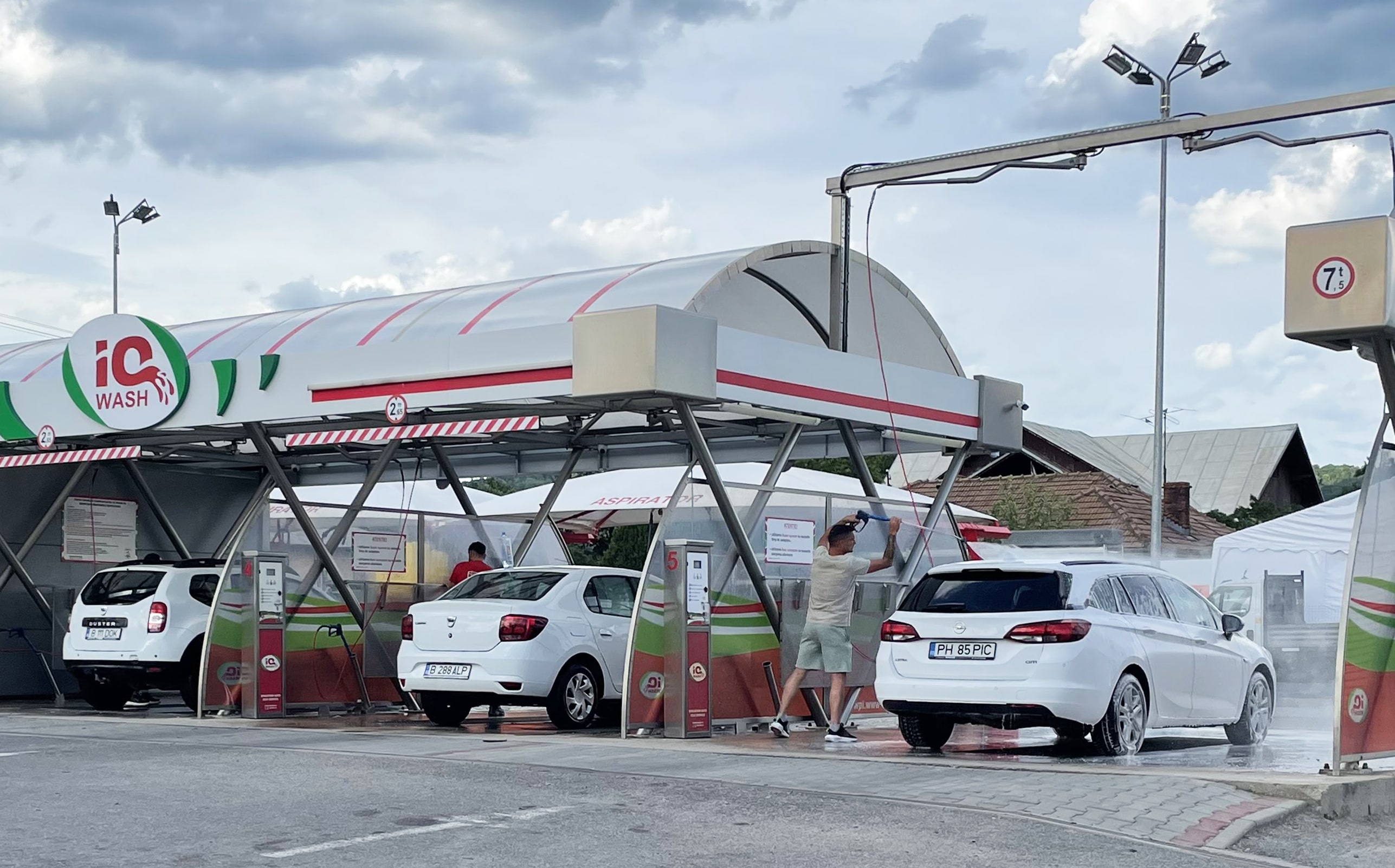 Spalatorie Auto IQWash